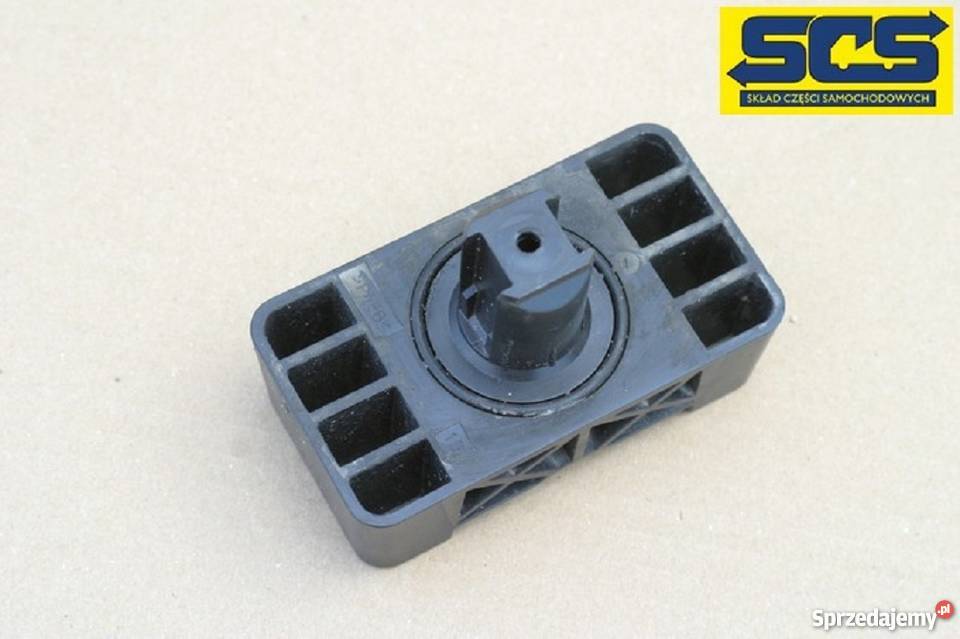 MERCEDES C KLASA W204 PODKŁADKA WSPORNIK LEWARKA osobowe Bieleń