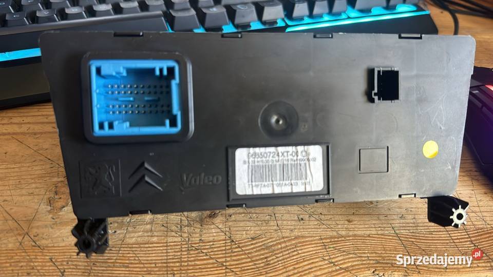 Panel klimatyzacji Peugeot 308 96850724XT00 osobowe Budzyń