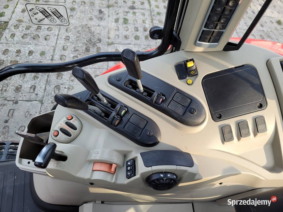 Massey Ferguson 5610 traktor 105 podkarpackie Zaklików