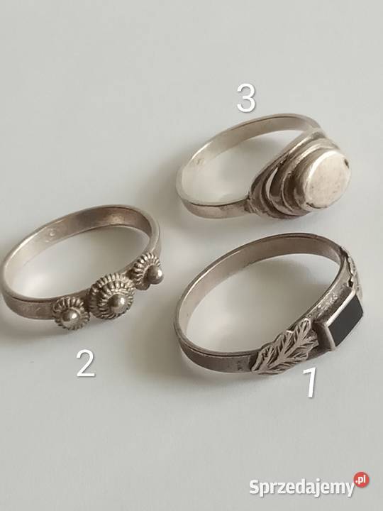 Śliczny srebrny stary pierścionek PRL Wrocław