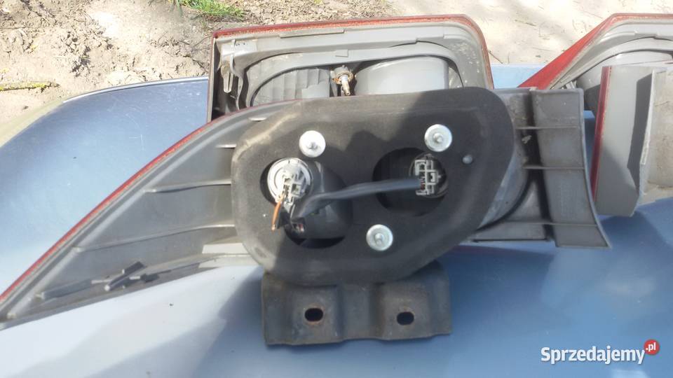 LAMPY TYLNE HONDA ACCORD 7 SEDAN osobowe warmińsko-mazurskie Elbląg sprzedam