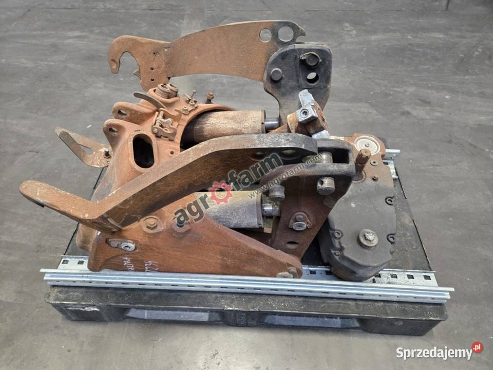 TUZ przedni podnośnik WOM VALTRA T234 Byków