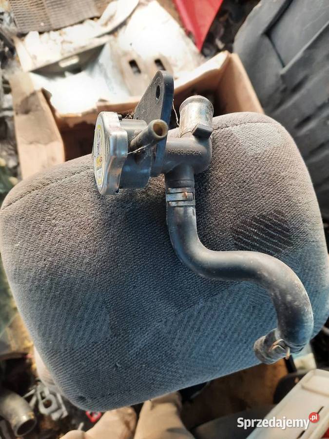 Wlew korek trójnik płynu chłodniczego Mazda 5 Układ chłodzenia Przyborów