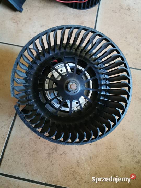 Wentylator AV6N18456AA dmuchawa Margonin