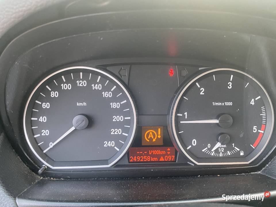 BMW Serii 1 118d 143 ŚWIEŻO WYMIANIE ROZRZĄDU łódzkie Wieluń
