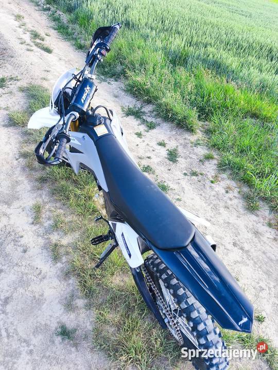Cross 250 prawie nowy możliwe zamiana na Barton Kraśnik