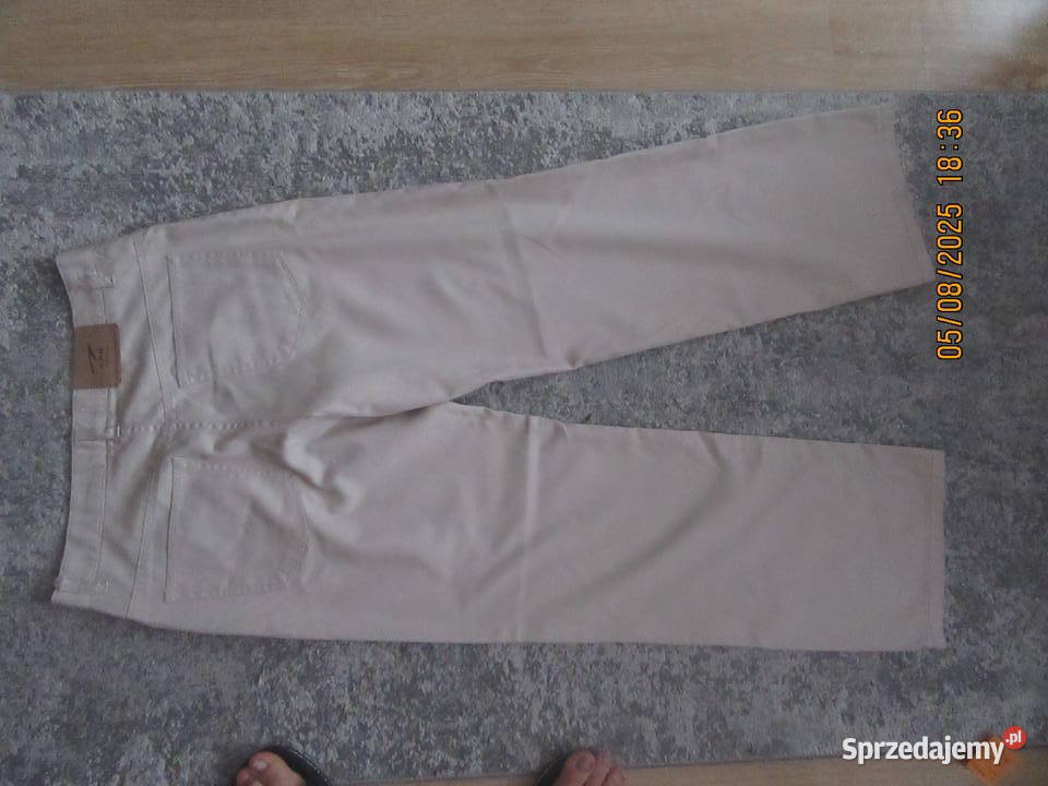 Modne spodnie męskie
