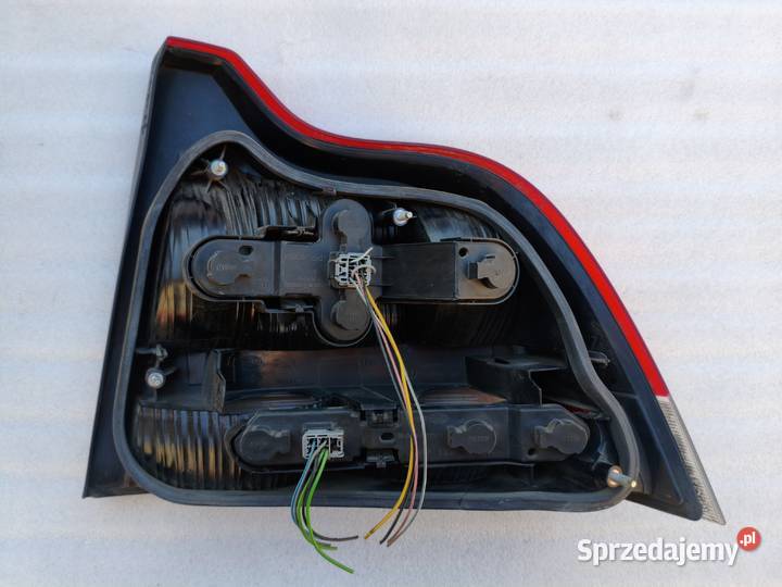 Lampa Lewy Tył Tylna Lewa Volvo S60 I HELLA osobowe mazowieckie Wyszków
