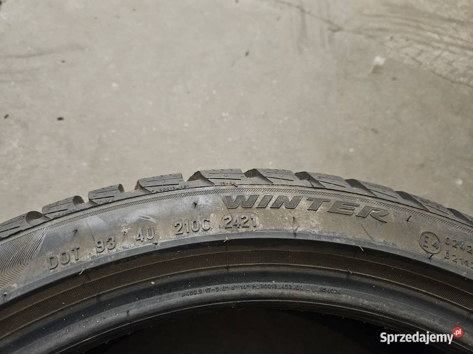 1 22540 R18 92V Pirelli Sotto Zero 3 2021r 680mm Katowice