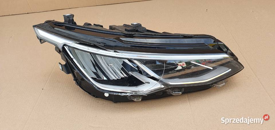 VW GOLF VIII 8 LAMPA REFLEKTOR FULL LED lampy przednie Trzciel