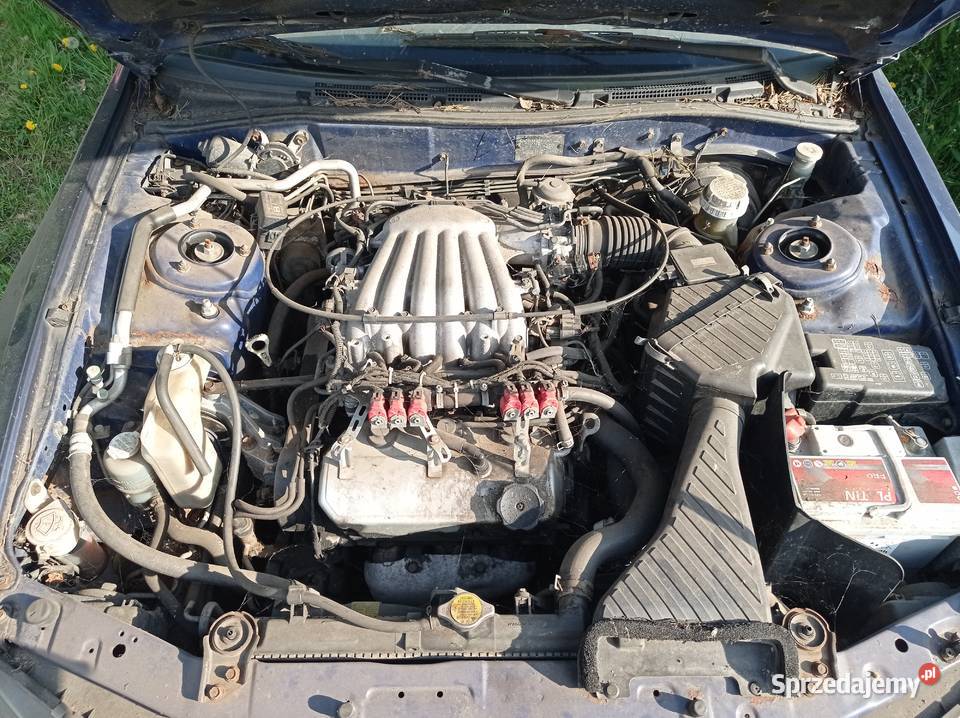 Mitsubishi Galant 25 Kombi 120 kW 1998 r dawca Szklarka Myślniewska