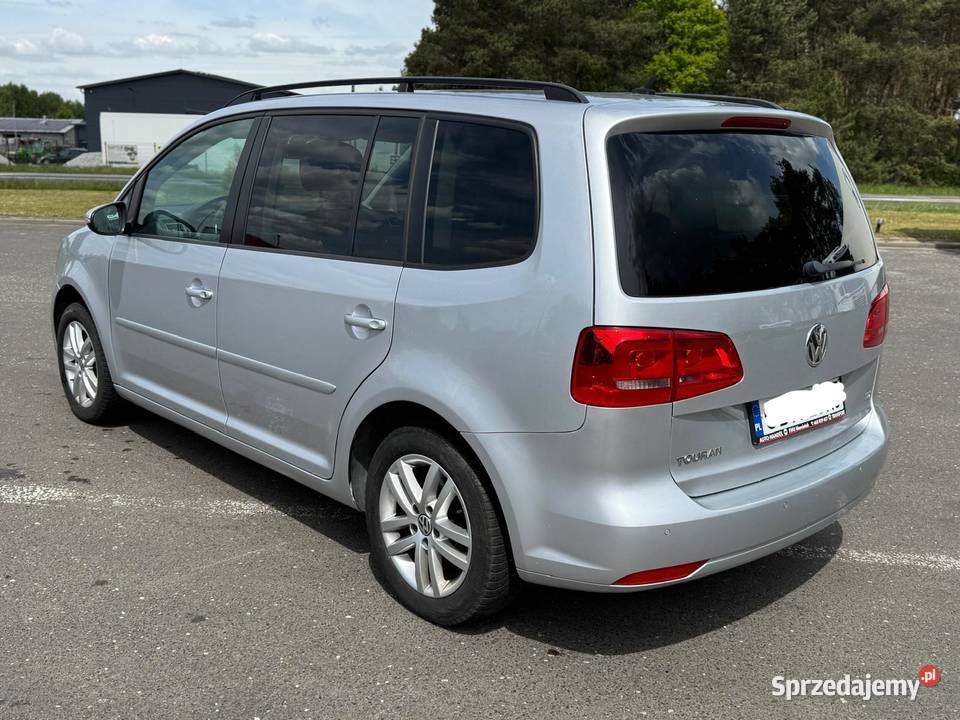 Volkswagen Touran 2013 poj 16 TDI manualna Konin