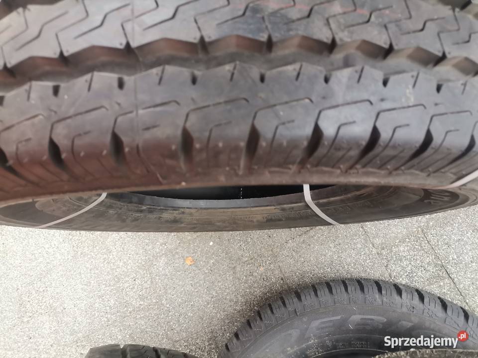 Opona 22570R15C Firestone Samochodowe