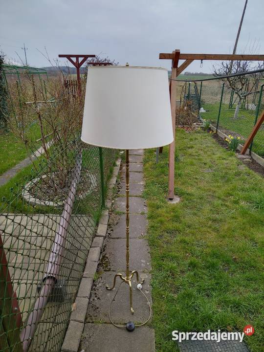 Stara mosiężna lampa podłogowa Nowogard