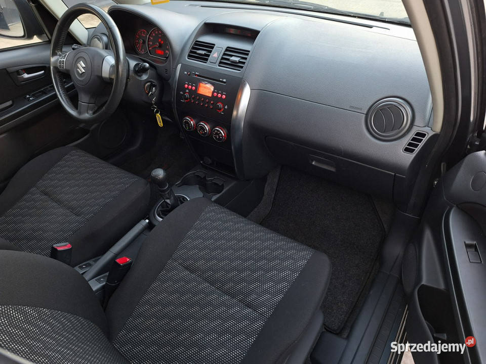 Suzuki SX4 16benzyna ŁADNE ALUFELGi KLiMATRONiK światła przeciwmgielne Olsztyn