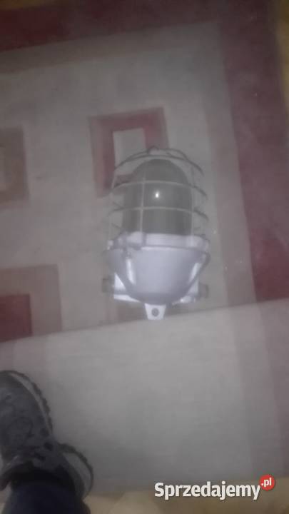 Stare lampy magazynowe loftowe Oświetlenie Ząbki