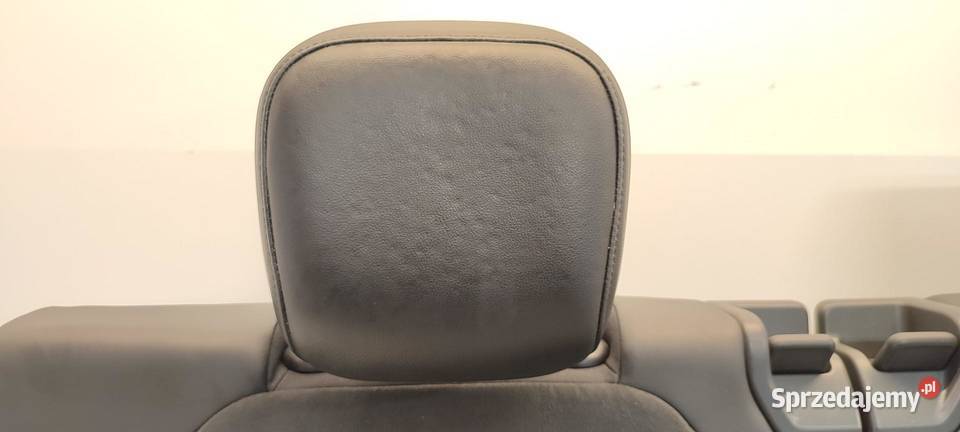 VW TAYRON KANAPA 3 RZĄD 565888111A