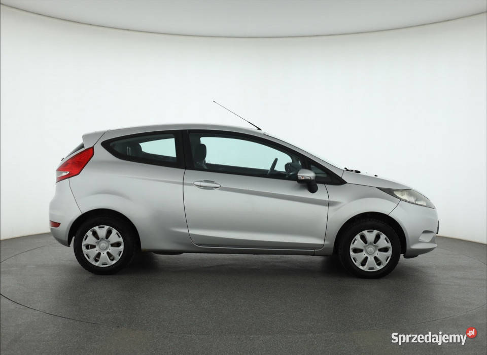 Ford Fiesta 16 TDCi wielofunkcyjna kierownica Ford