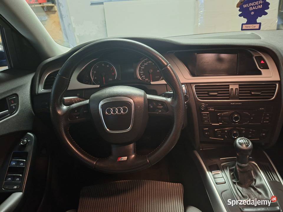 Audi A4 B8 Rok produkcji 2008 Ściechów