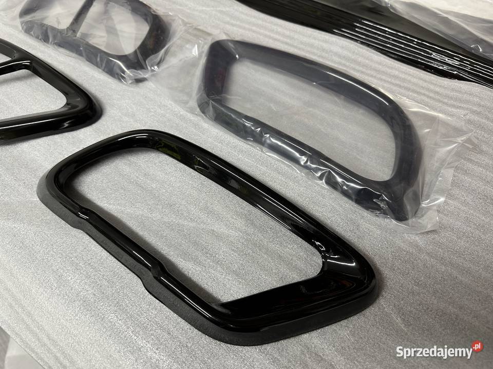 Nakładki końcówki wydechu BMW X5 G05 Czarne Pozostałe Pleszew