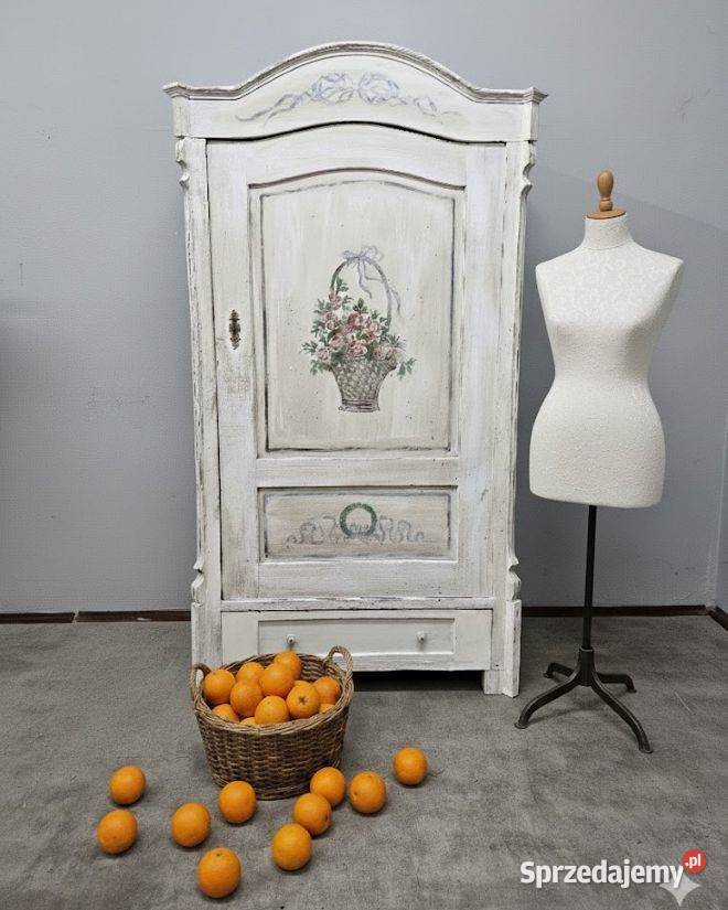 Ręcznie Malowana Szafa Ludwikowska Styl Shabby Marki