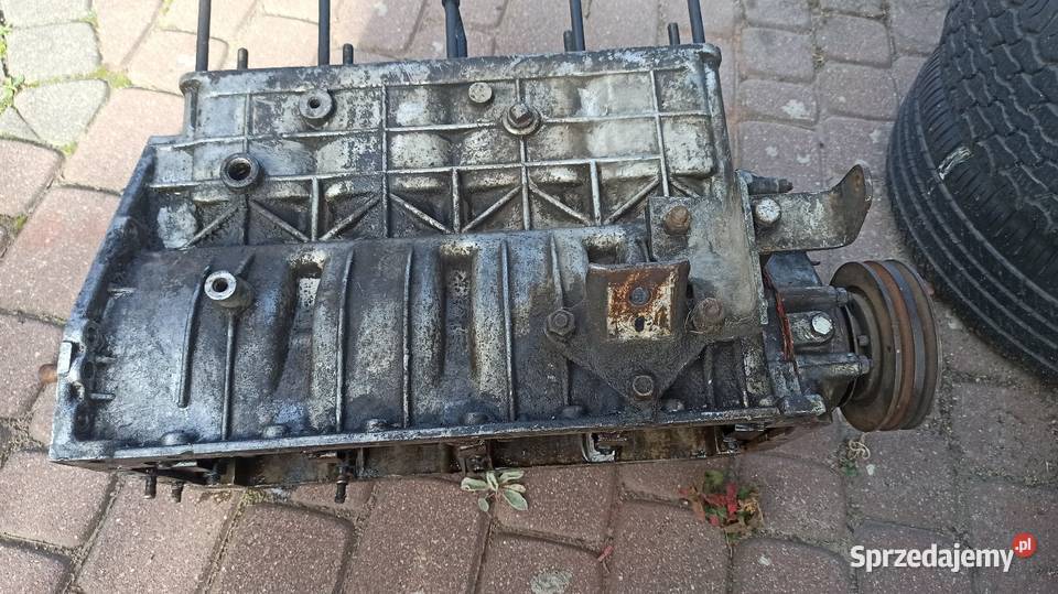 Blok silnika i wał korbowy Wołga GAZ 24 mazowieckie Góra Kalwaria