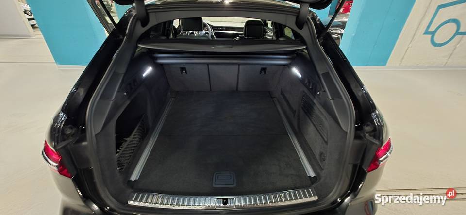 AUDI A6 C8 Avant w wersji Sport Sline klimatyzacja