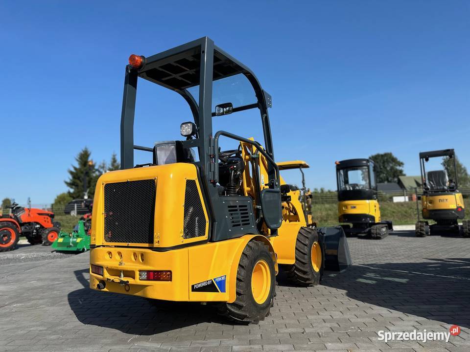 Ładowarka NEX N85 Perkins mini ładowarka TOYO nieuszkodzony Łuków