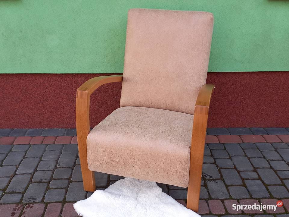 Fotel a la PRL Łebno