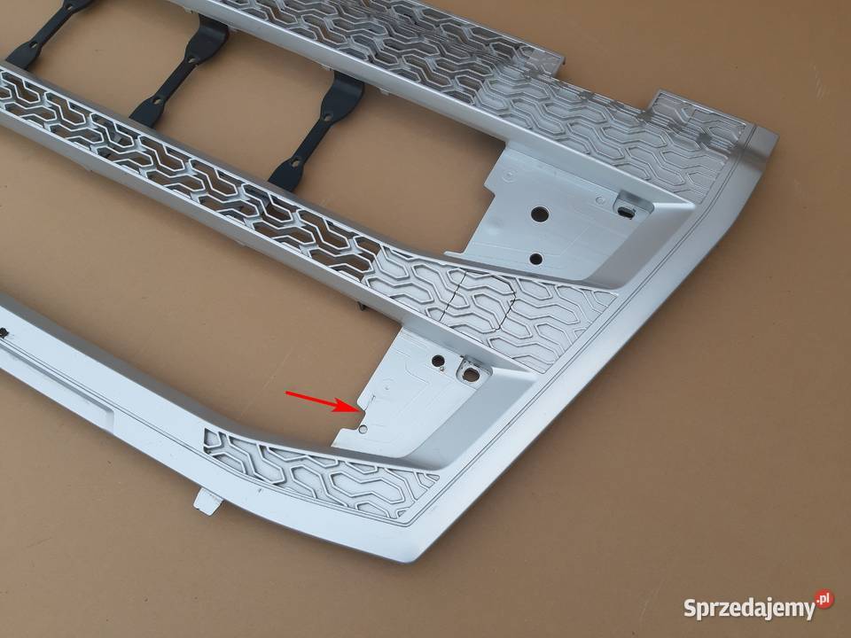 VOLVO FH5 GRILL ATRAPA CHŁODNICY DOLNA 23512110 lubuskie Bieleń