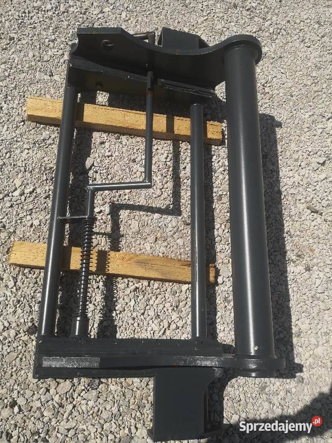 Łyżko krokodyl objętościowy 240 25 m3 Manitou Czechowo