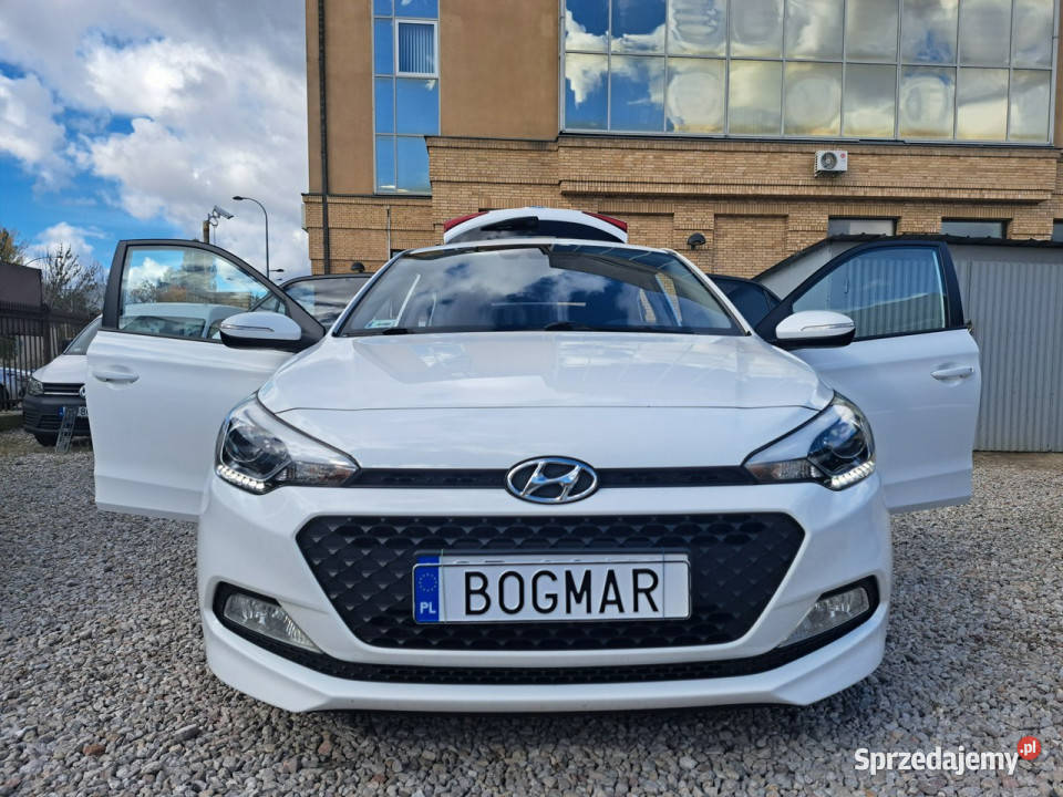 Hyundai i20 1718 SALON 100 bezwypadkowy Tempomat 86000km mazowieckie Warszawa sprzedam