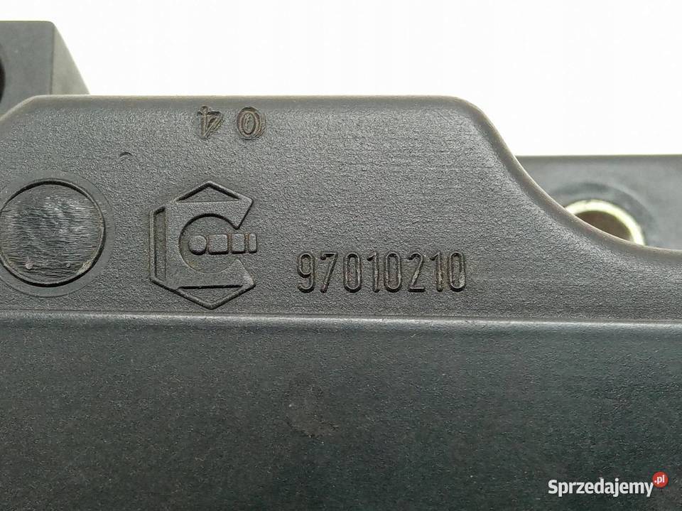 POKRYWA ZAWORÓW 9635789980 18 16V Citroen C5 I Głowice cylindrów