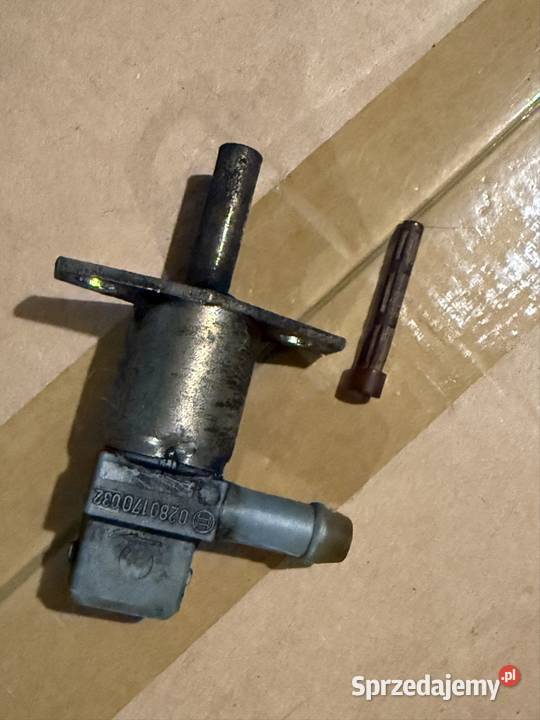 Wtryskiwacz rozruchowy BMW e23 e24 0280170032 Mszana