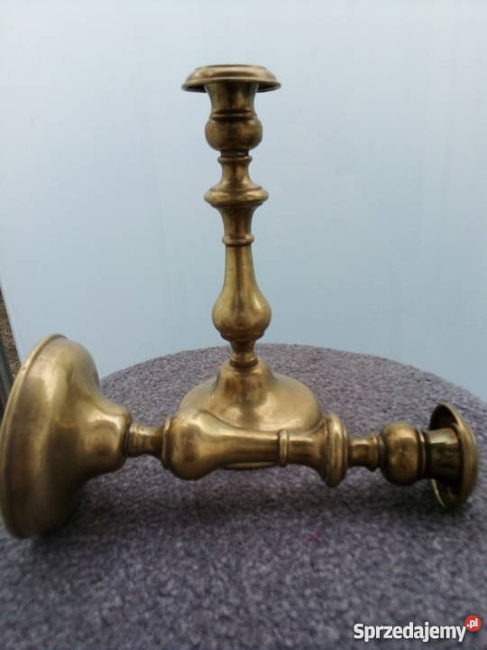 Stare mosiężne świeczniki Września