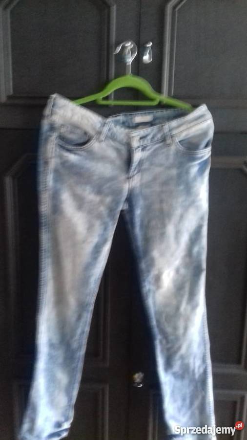 Spodnie rurki HM Iława