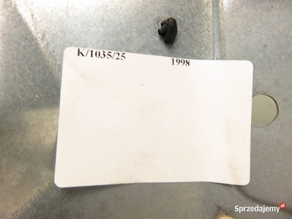 PODNOŚNIK SZYBY PRAWY TYLNY VW PASSAT B5 Variant