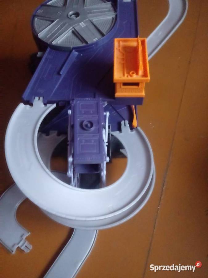 Parking garaż kilka poziomów