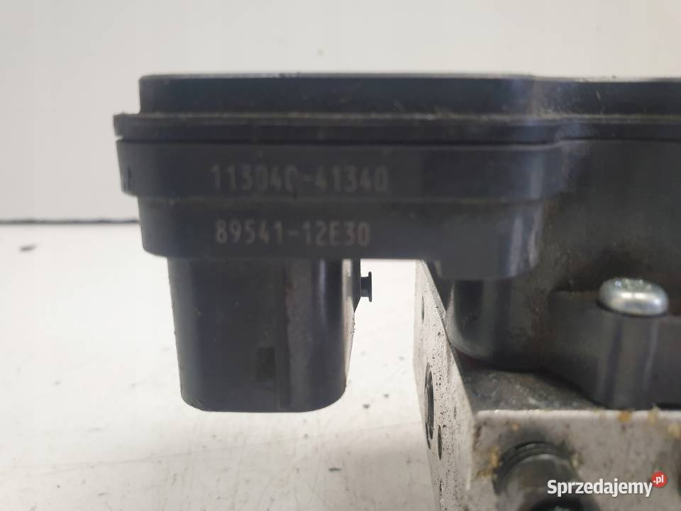 Toyota Corolla E21 POMPA ABS hamulcowa Pompy hamulcowe Janów