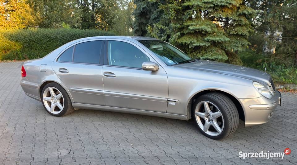 Mercedes e klasa w211 LPG HAK 2003r Rawa Mazowiecka