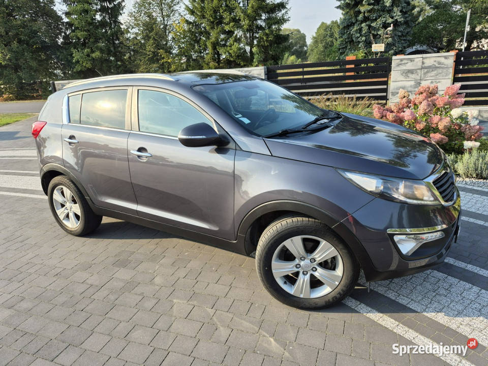 Kia Sportage 16 benzyna kamera ledy III 20102015 Sportage Drelów sprzedam