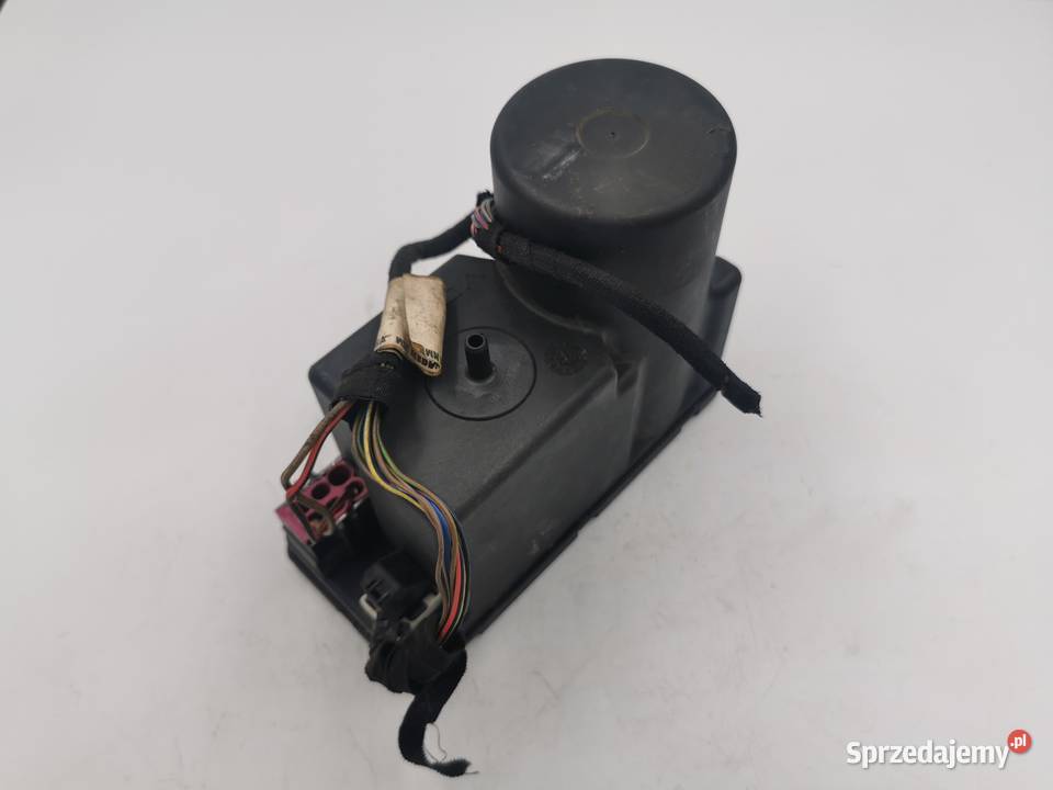 Pompka Centralnego Zamka Audi 80 B4 100 C4 A4 B5