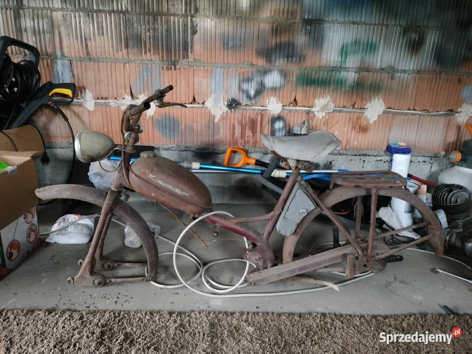 Komar 230 dobra baza Strzelce Opolskie