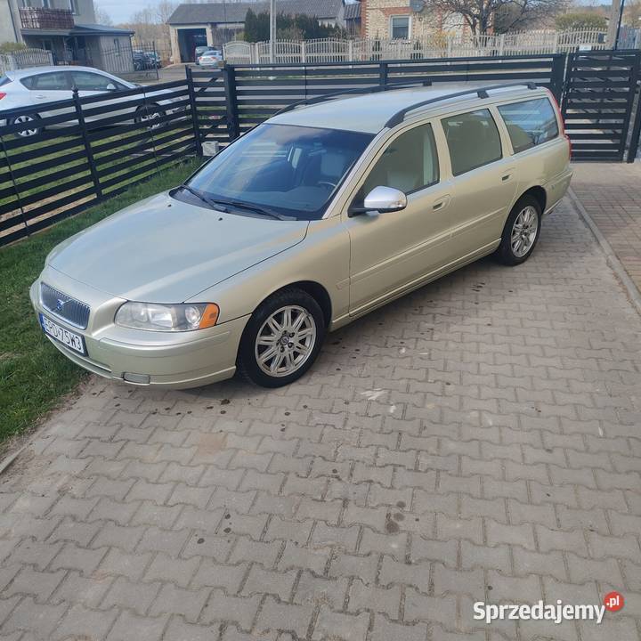 Volvo V70 24 D5 382405km V70 Poddębice