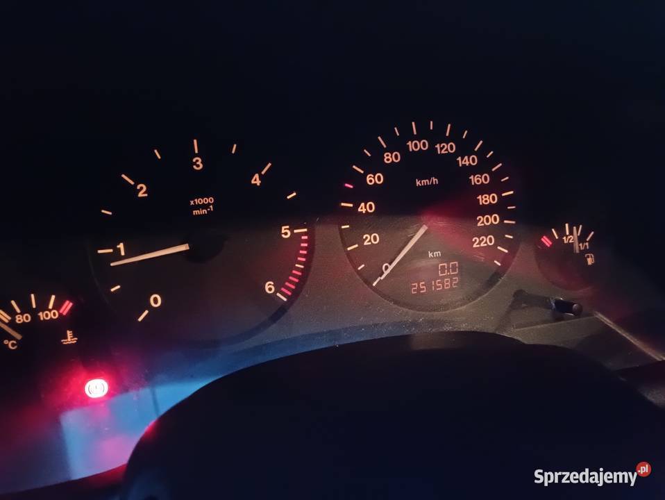 OPEL ASTRA G TANIE AUTO DO JAZDY 17 ISUZU 2001R Piekoszów