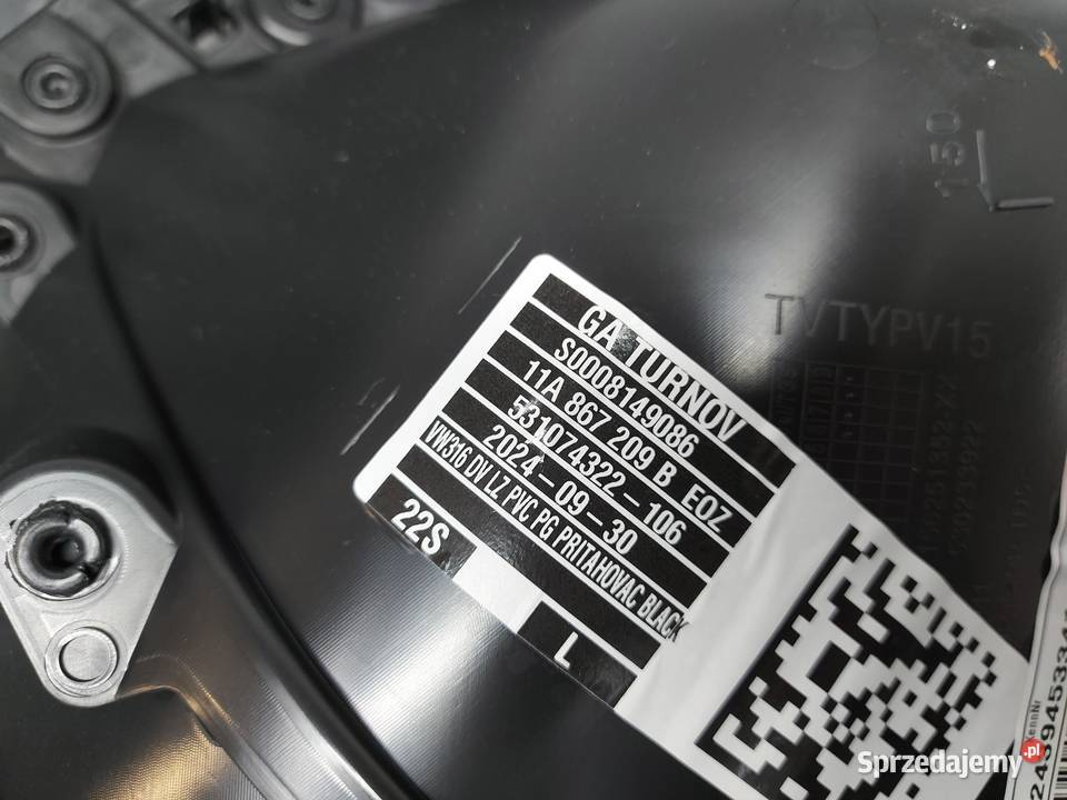 VW ID4 11A 2024r SUV 5D BOCZEK TAPICERKA DRZWI Tapicerki samochodowe sprzedam