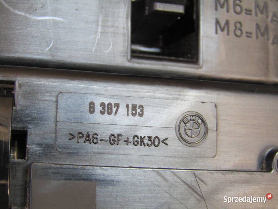 SKRZYNKA BEZPIECZNIKÓW BMW 3 E46 20D 150 8364542 Mysłaków