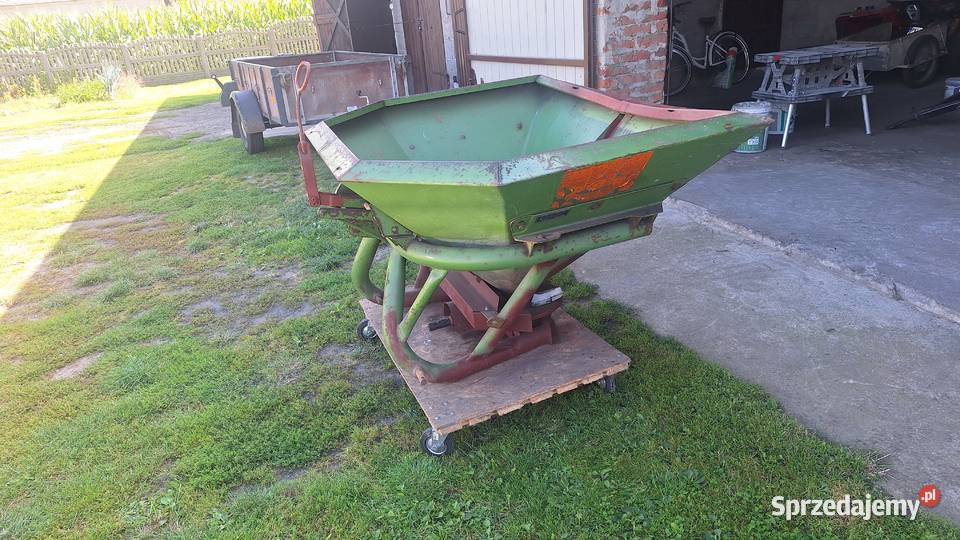 Rozsiewacz Amazone ZAF 603 sprzedam