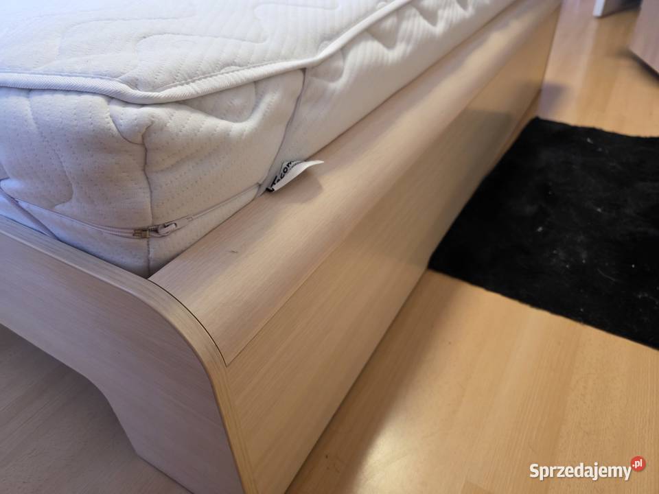 Łóżko sypialniane 160x200 z szafkami i materacem Lublin