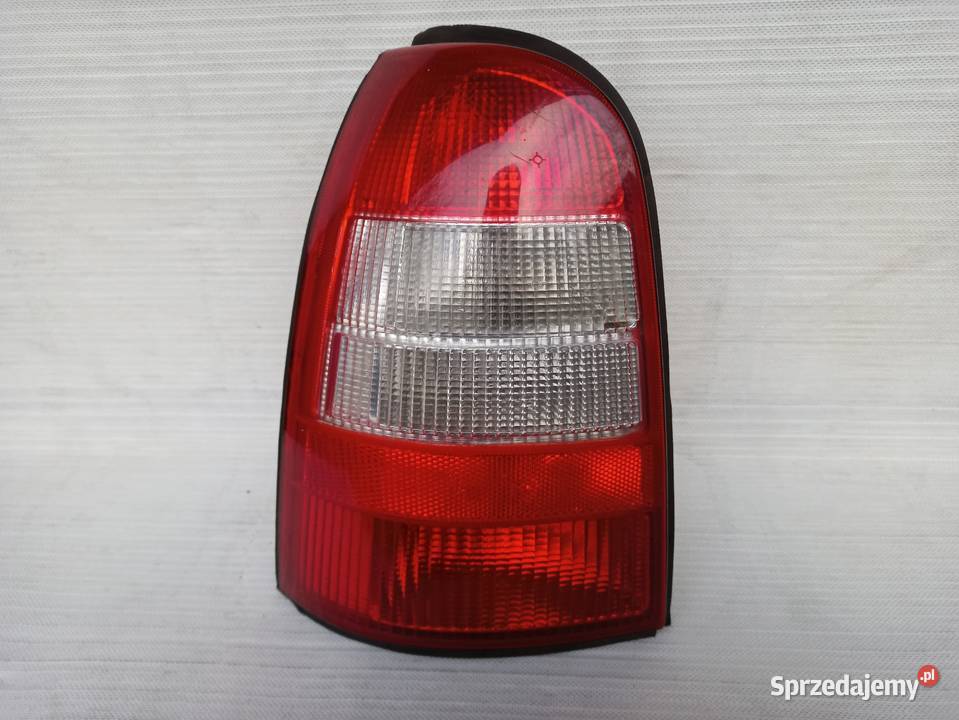 Opel Vectra B Kombi Caravan lampa tył tylna lewa